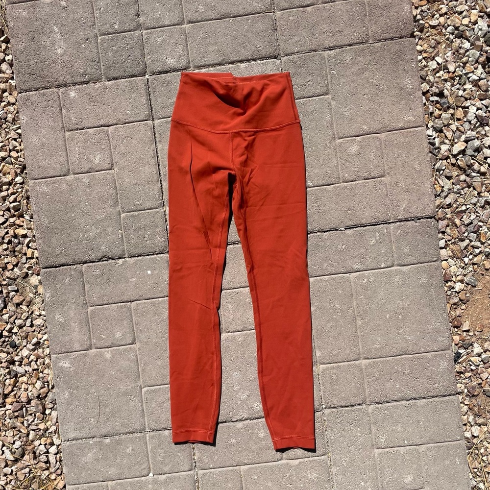 LuluLemon leggings